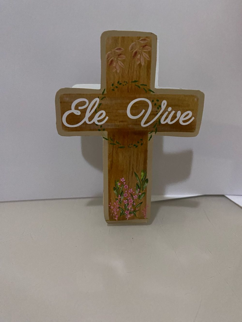 KIT DECORATIVO ELE VIVE. - Imagem 4