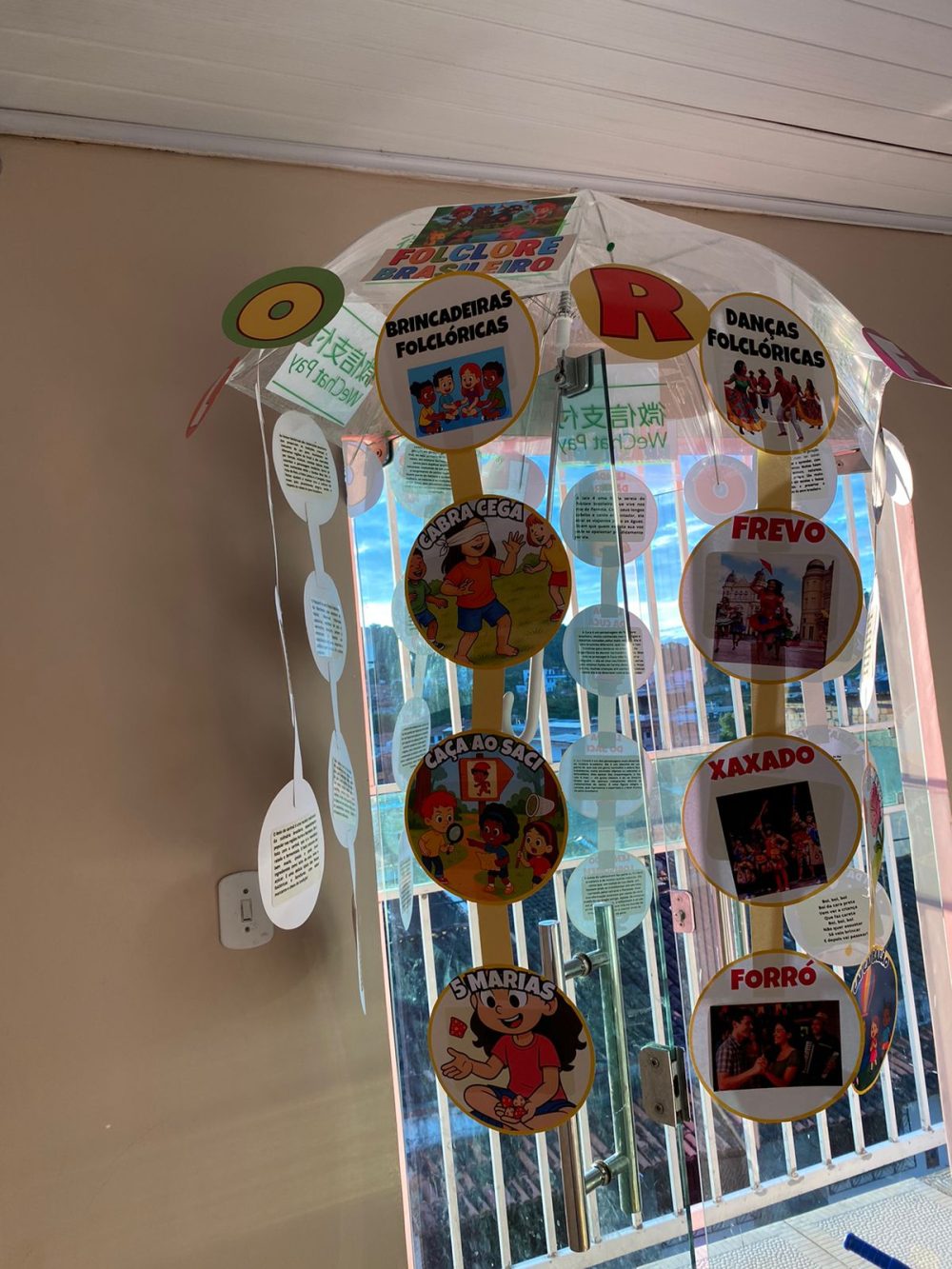 KIT GUARDA CHUVA DO FOLCLORE + GUARDA CHUVA DE HISTÓRIAS DA CUCA. - Imagem 7