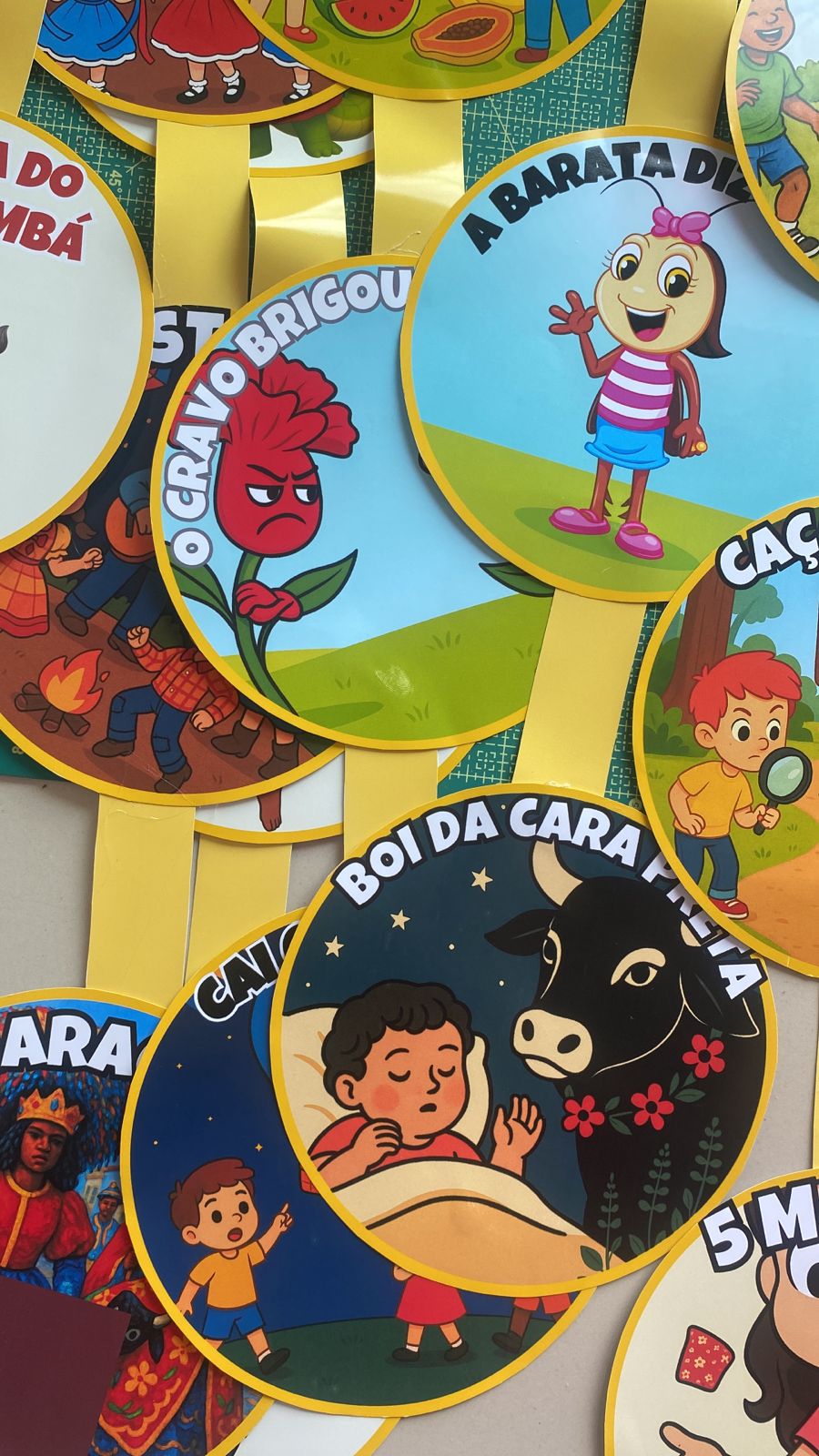 KIT GUARDA CHUVA DO FOLCLORE + GUARDA CHUVA DE HISTÓRIAS DA CUCA. - Imagem 3