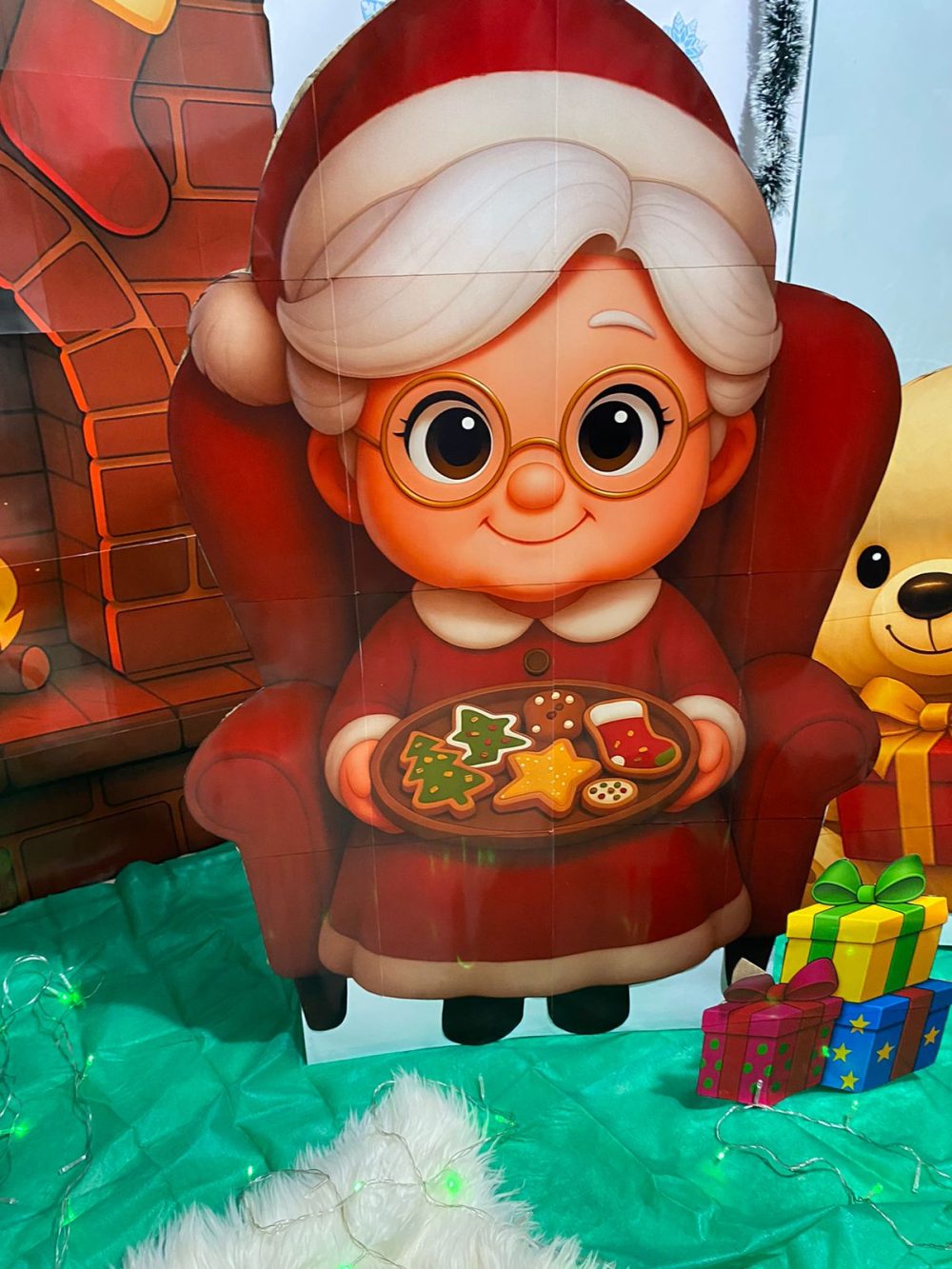 CENÁRIO O NATAL CHEGOU. CASA DO PAPAI E DA MAMÃE NOEL. - Imagem 5